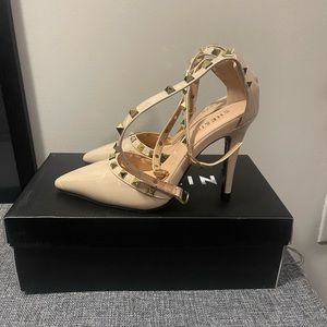 NWOT: Shein Heels